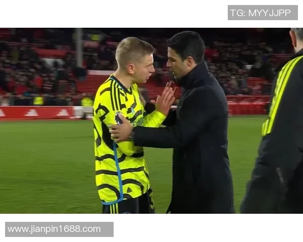 欧洲足球明星酒吧激烈争吵引发媒体热议背后的真相与内幕揭秘